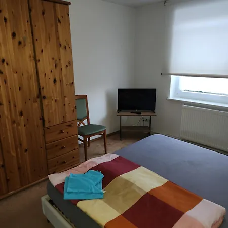 דירה Zimmervermietung Alte Baeckerei Gerichshain Ug *